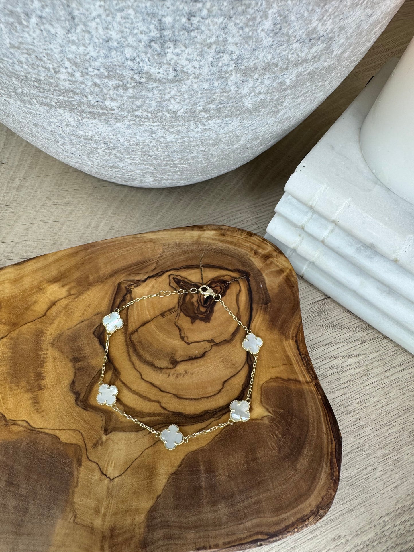 10K White bracelet small clover
