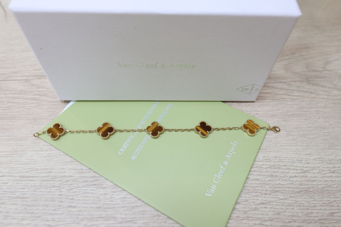 18k Gold Tiger Eye Bracelet