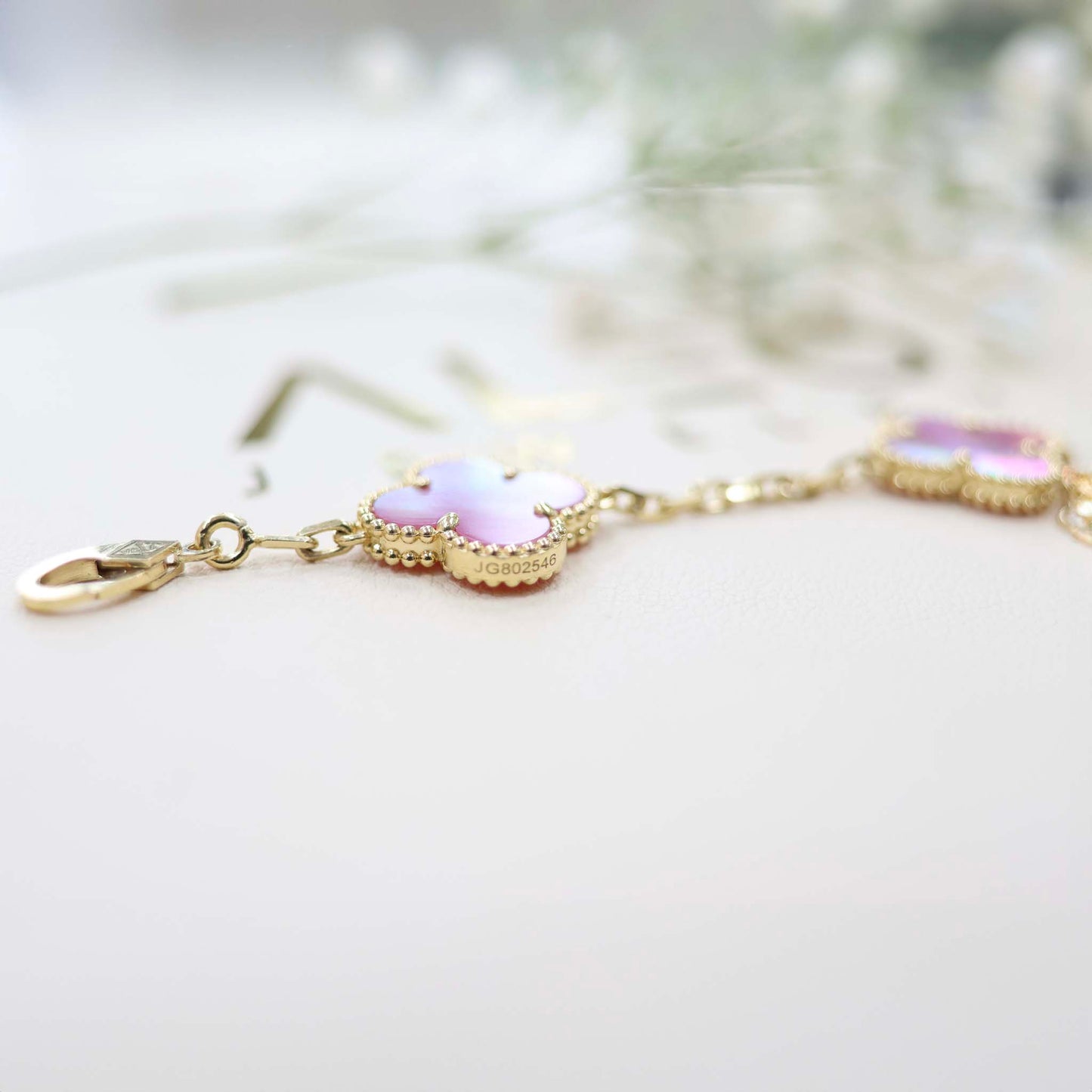 18k Gold Mother Pearl Pink Bracelet