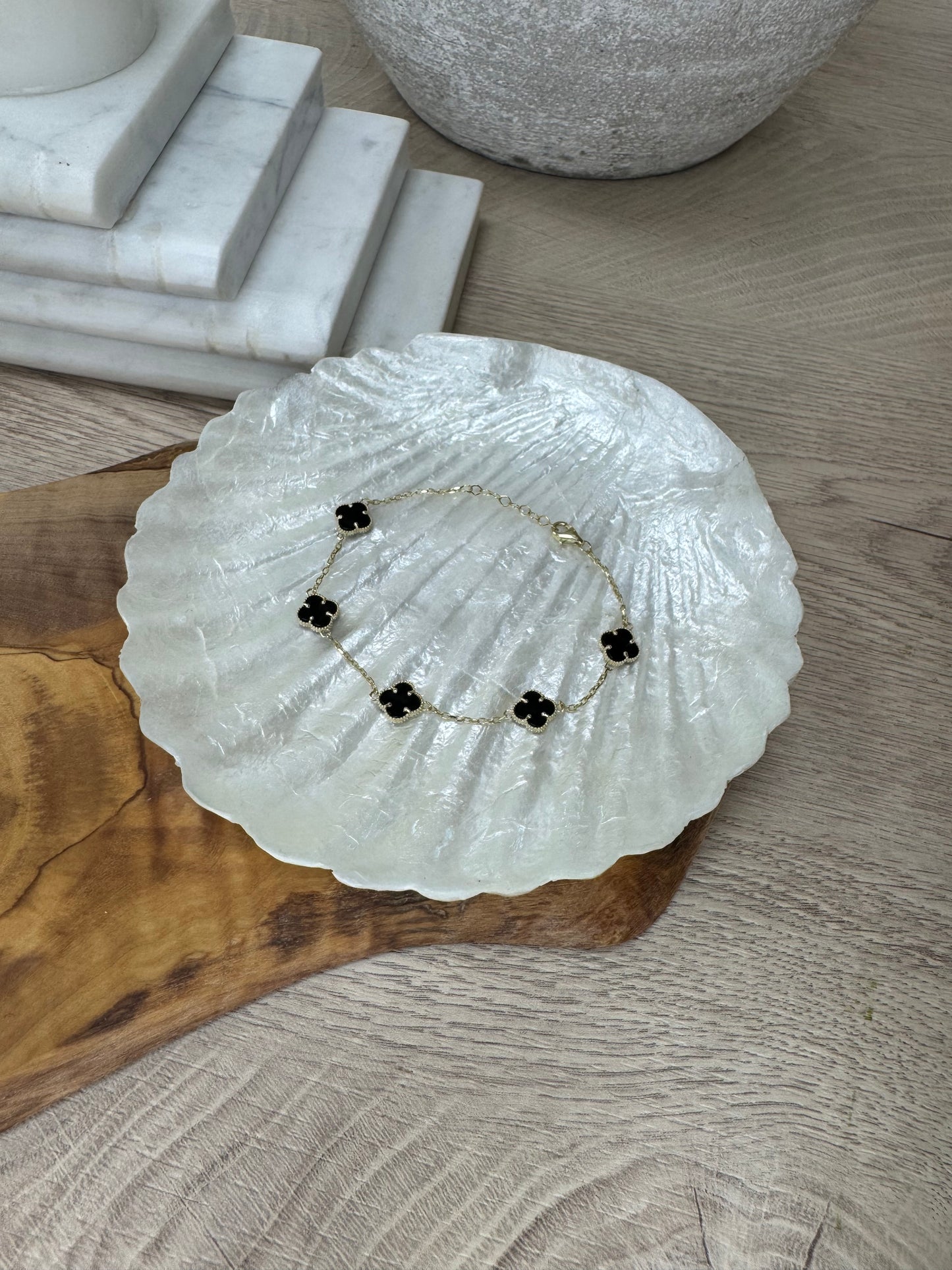 10K Black bracelet small clover