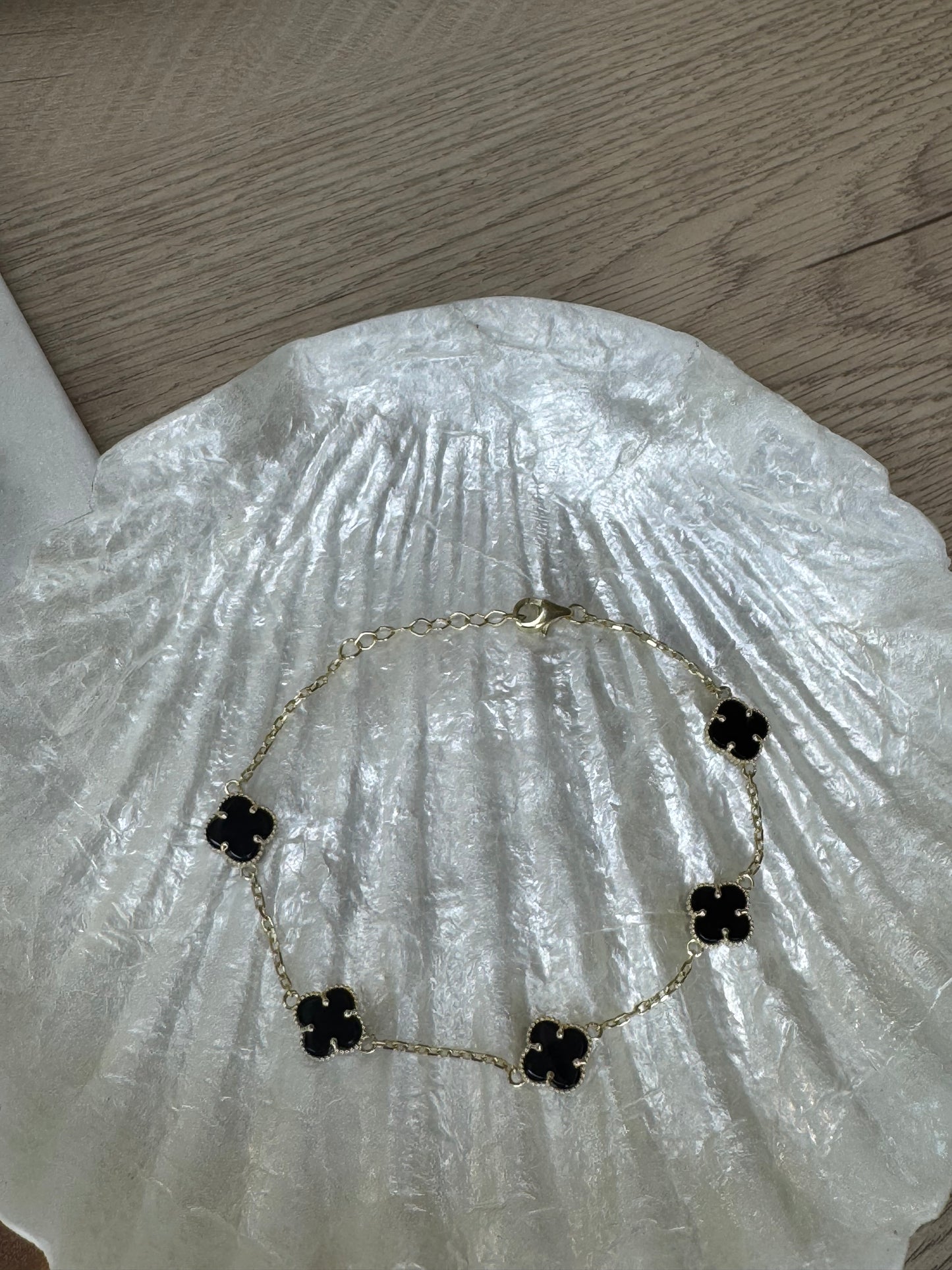 10K Black bracelet small clover