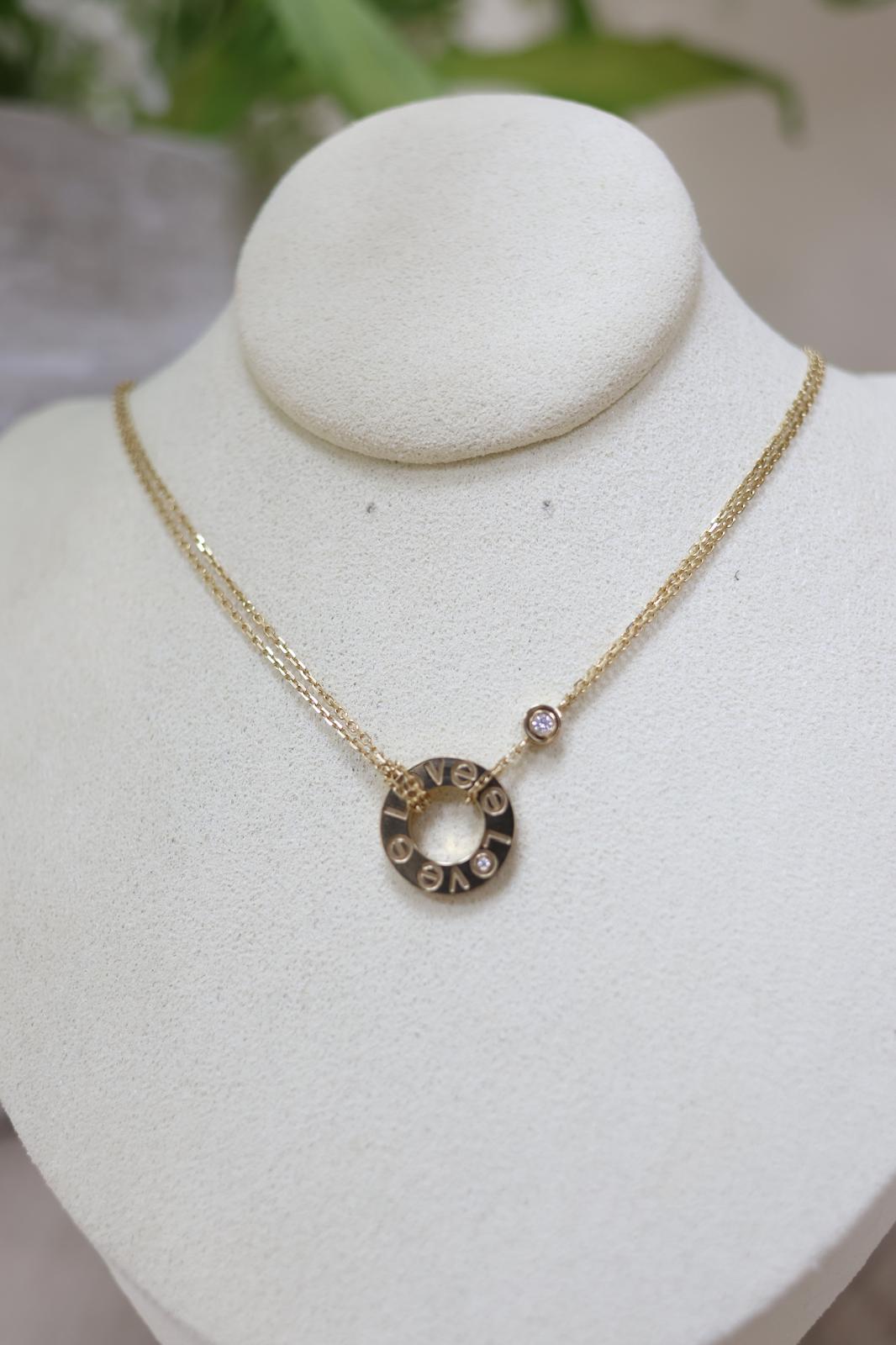 18k Gold Love necklace