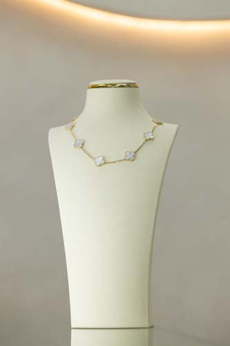 18K Gold Mother Pearl 10 Motif necklace