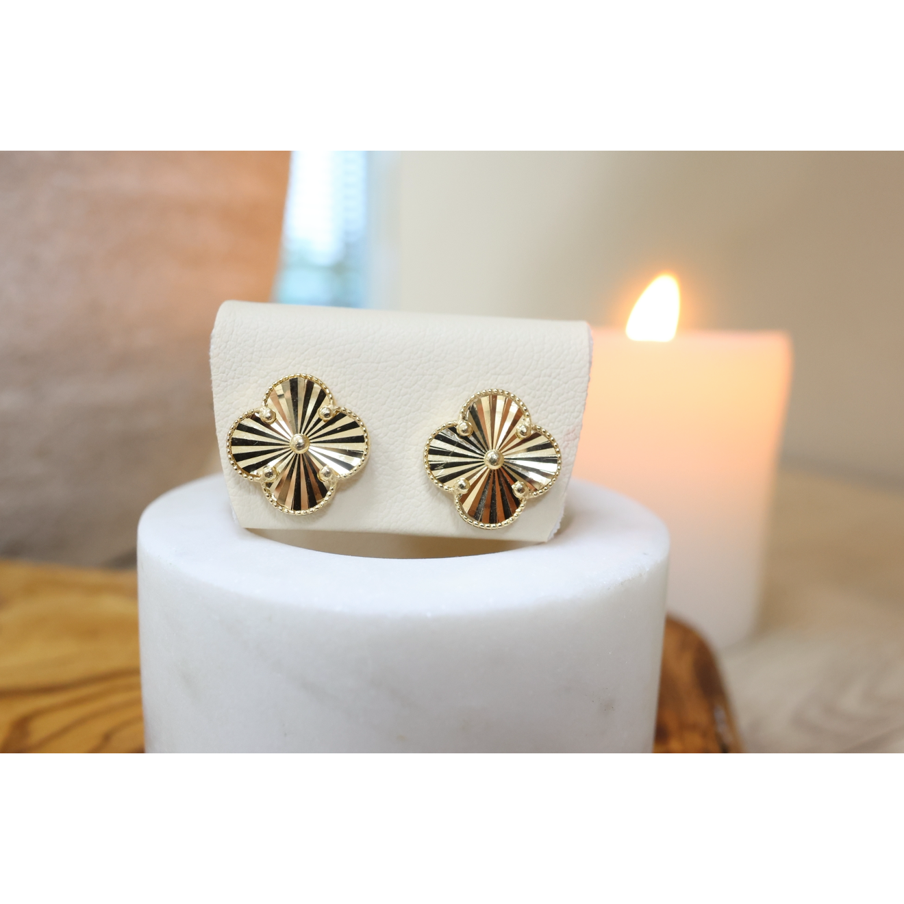 14k Gold Clover