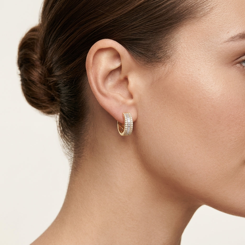 Lattice Diamond Huggie Earring