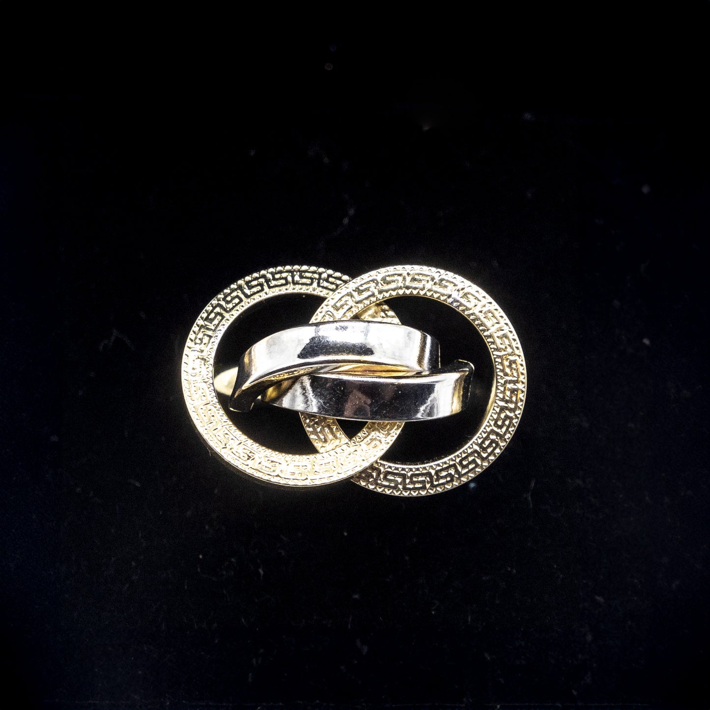 10K Fancy Gold Double-loop Ring