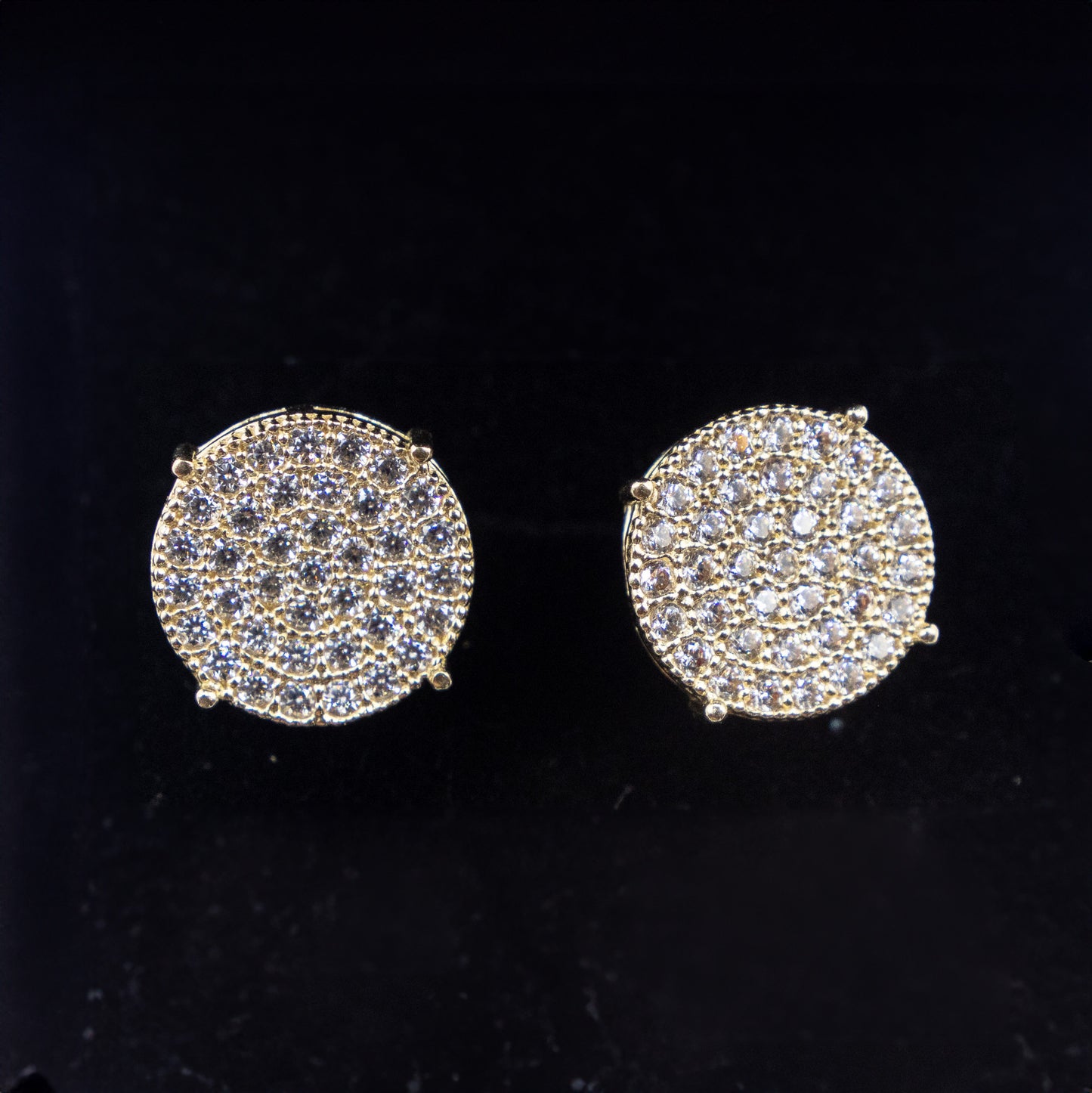 10K Gold Round with zc diamonds earrings