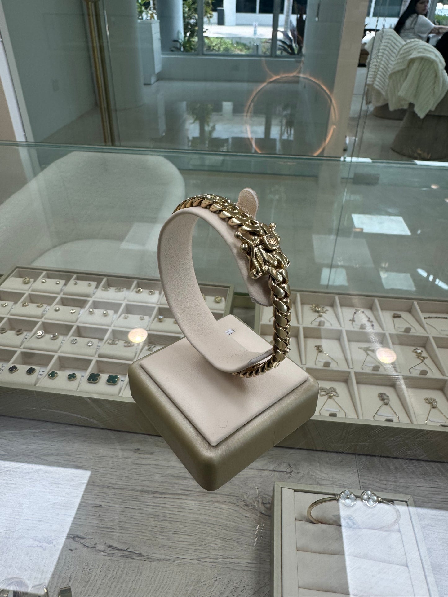 10K Cuban link bracelet