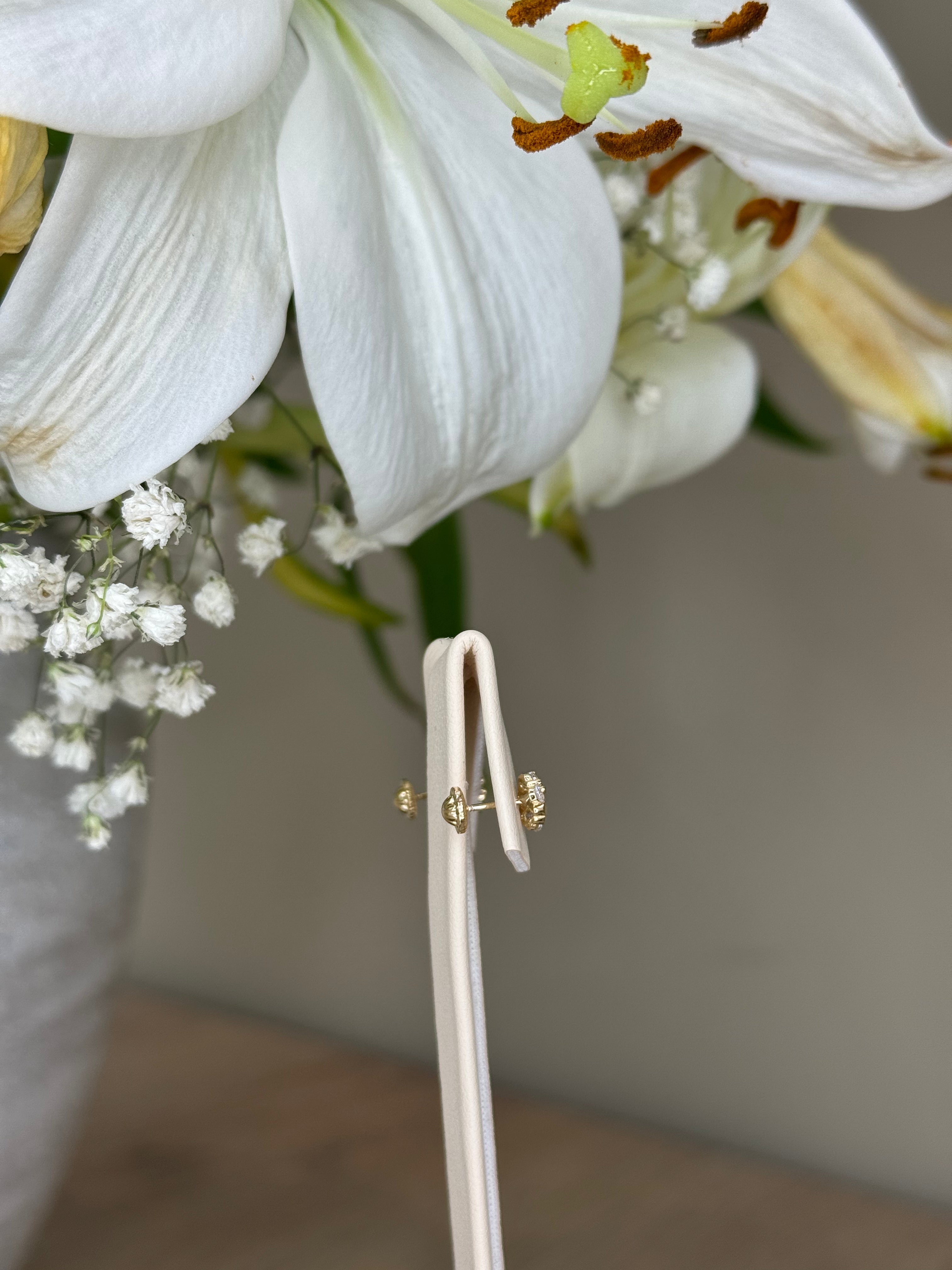 14k Gold Floral Breeze Earrings small