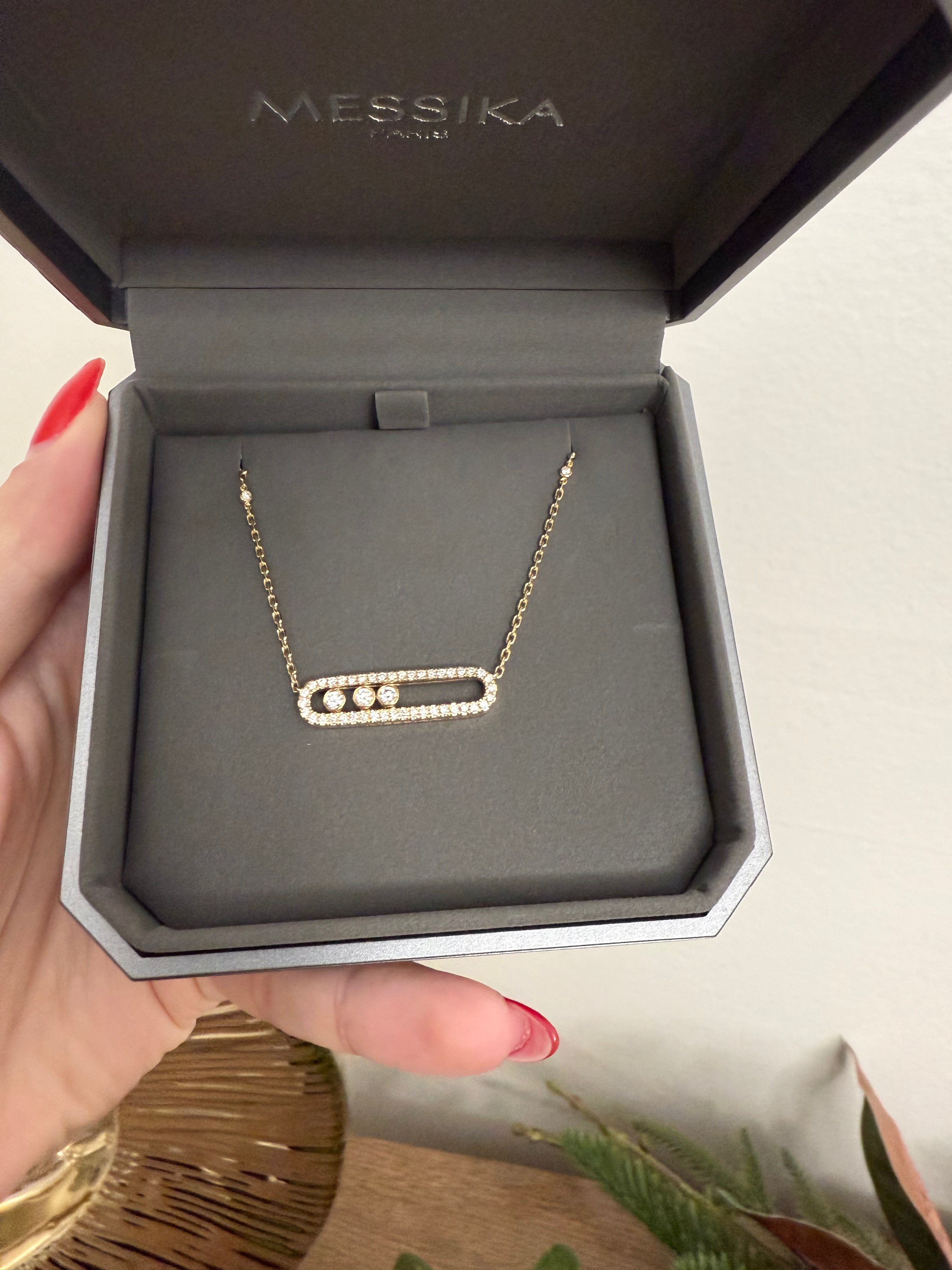 18k Gold Mess necklace