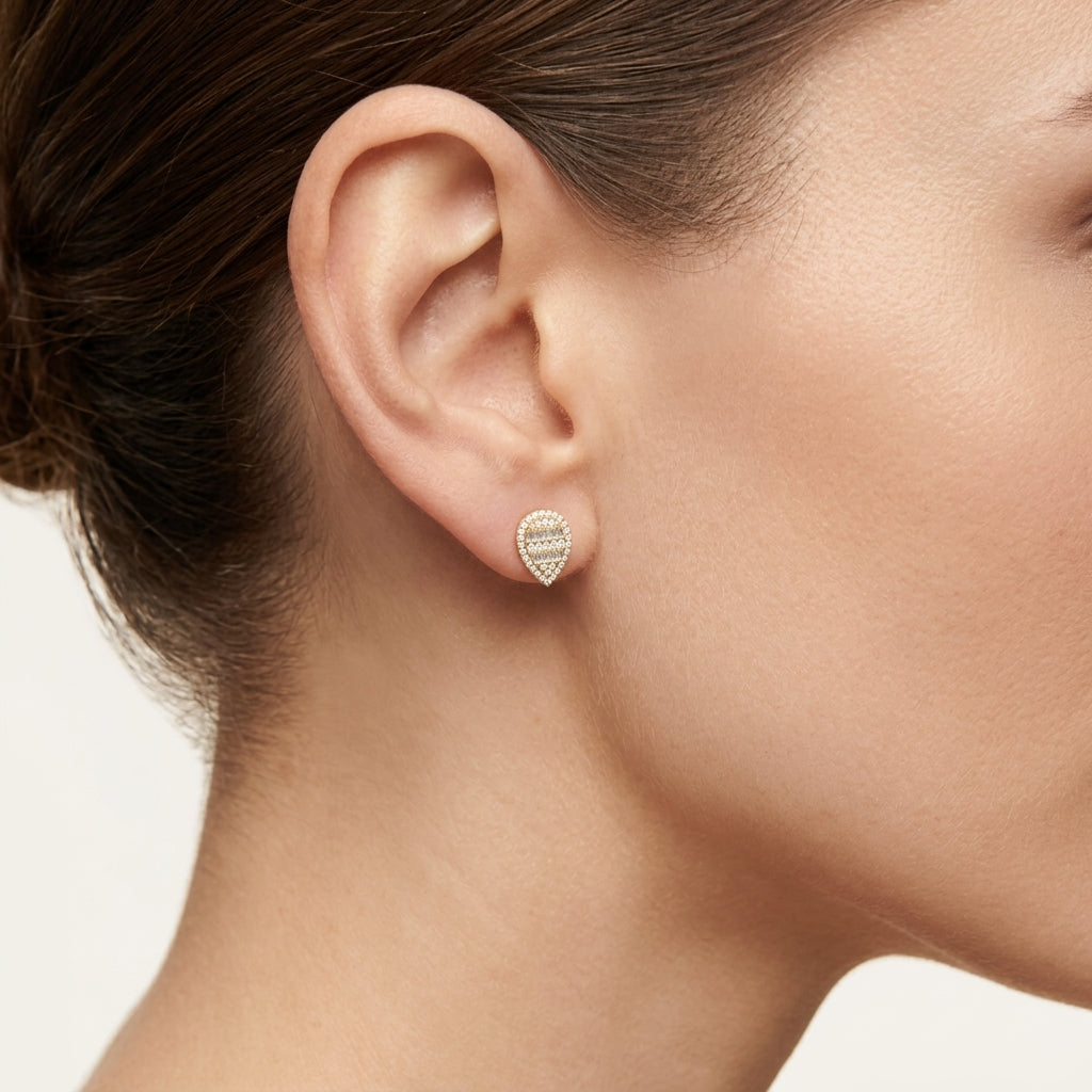 Gilded Teardrop Diamond Earring