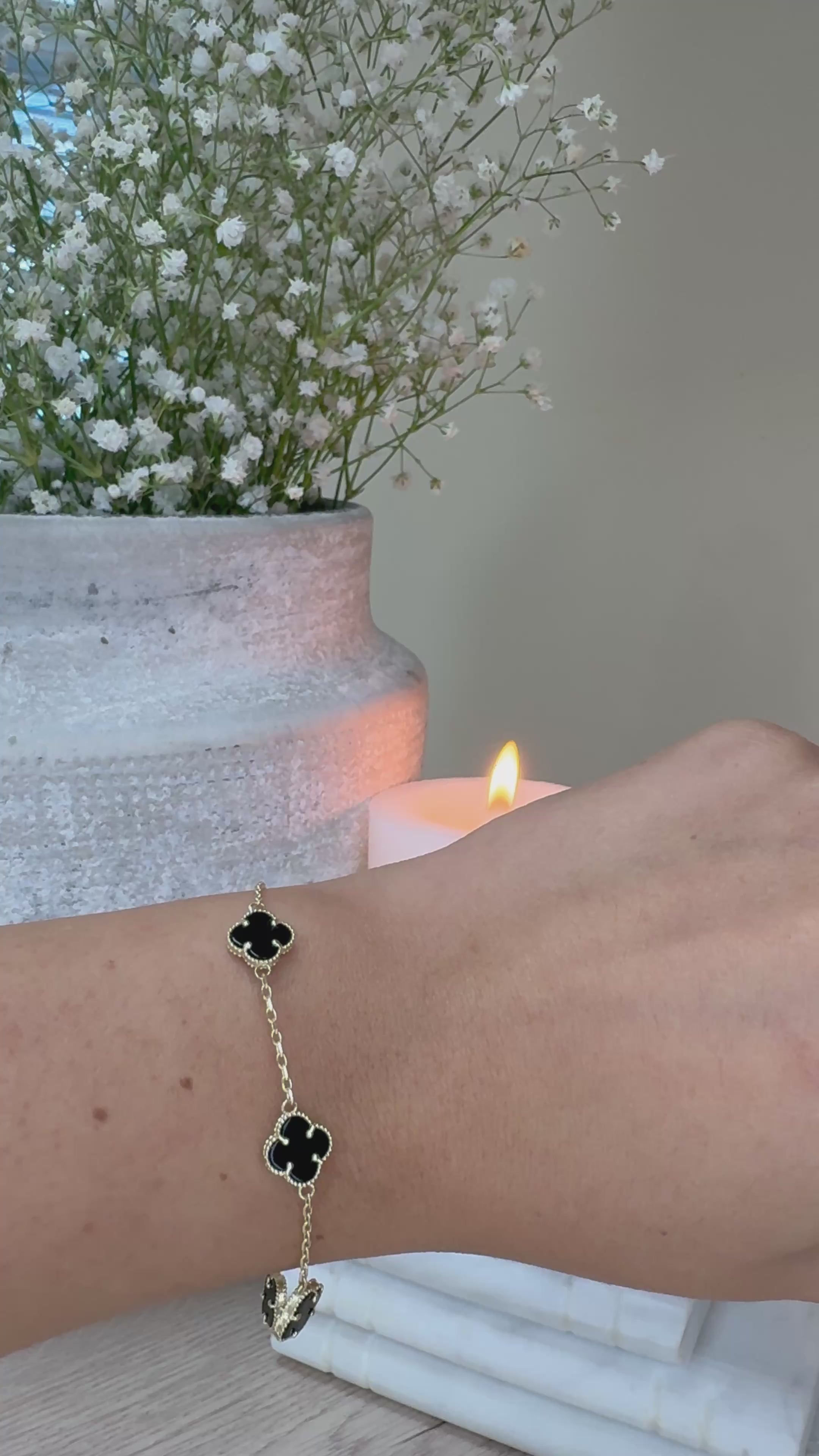 10K Black bracelet small clover